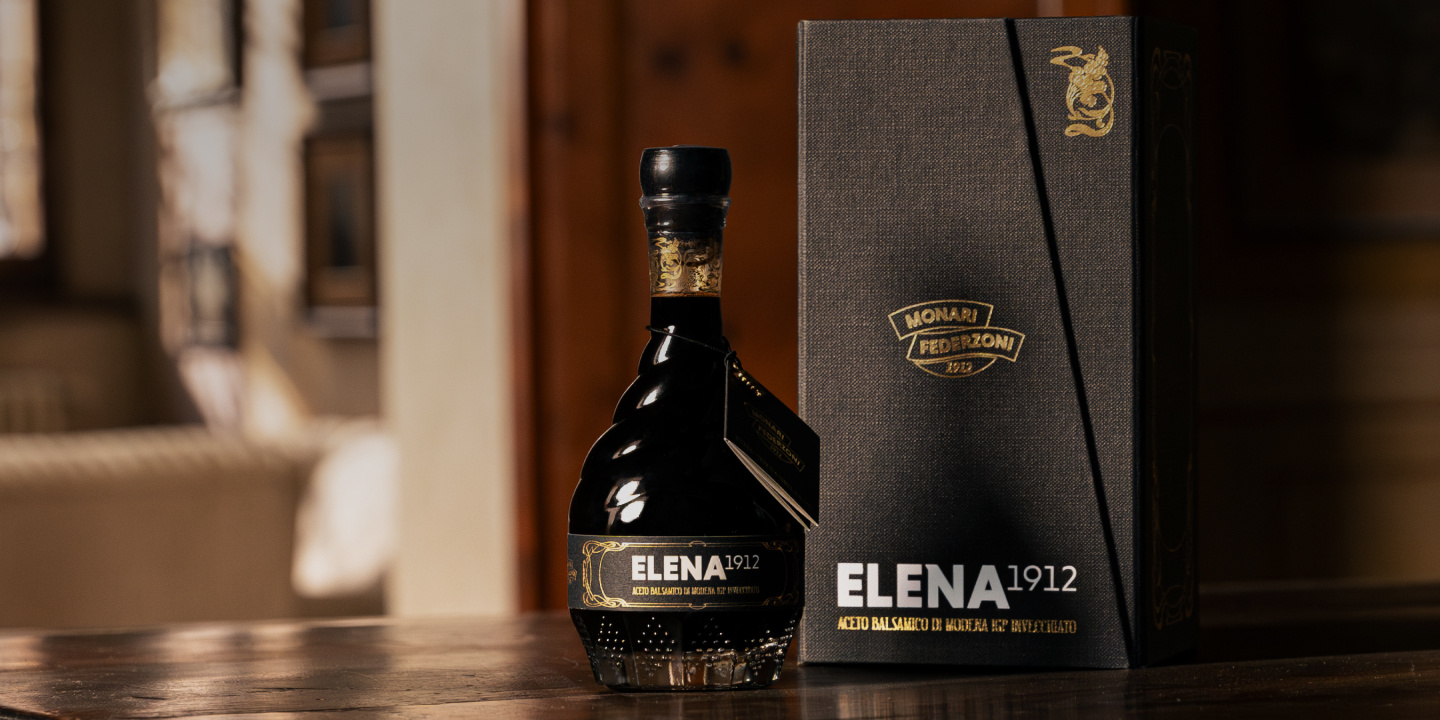 Hero-Elena1912.jpg